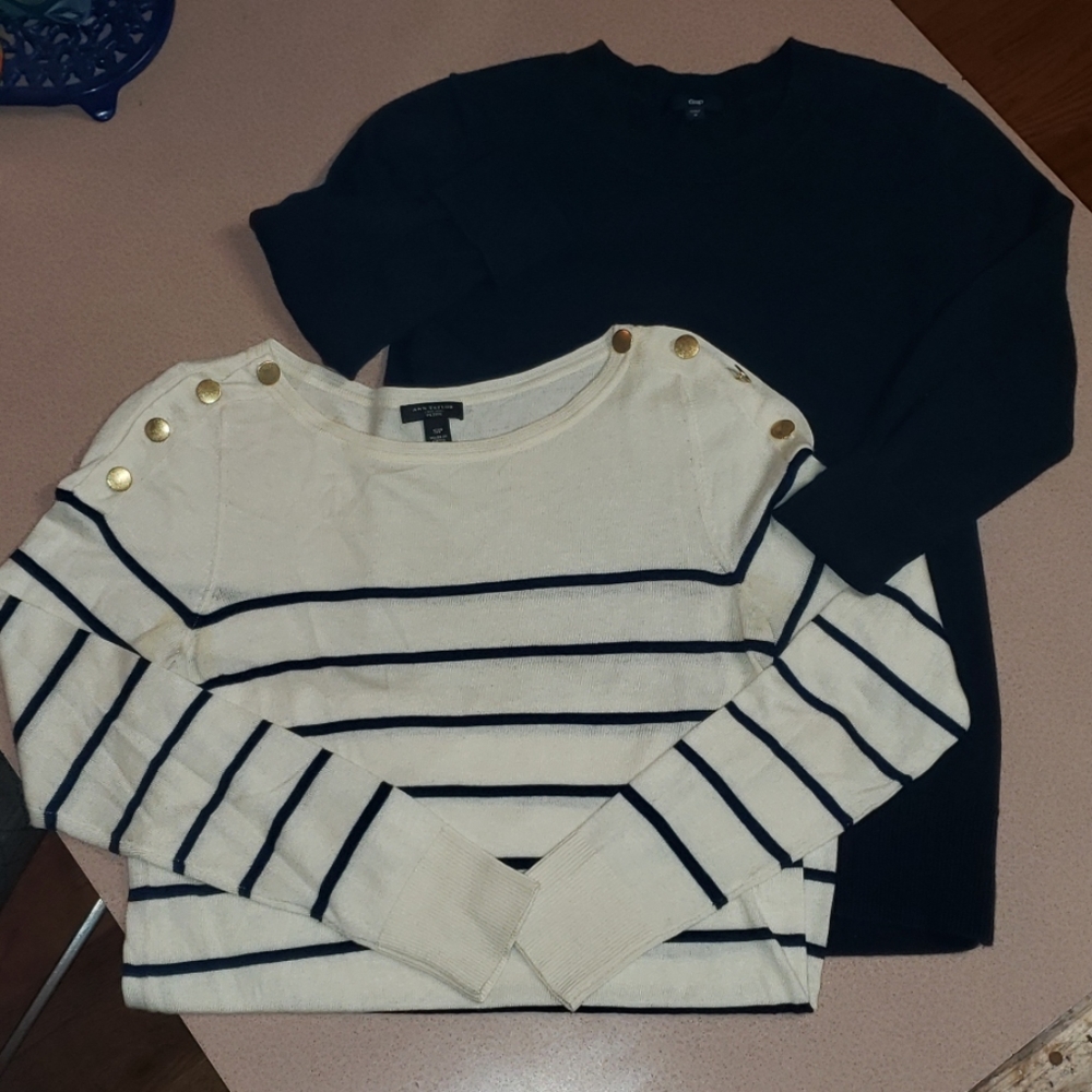 Sweaters - image 1
